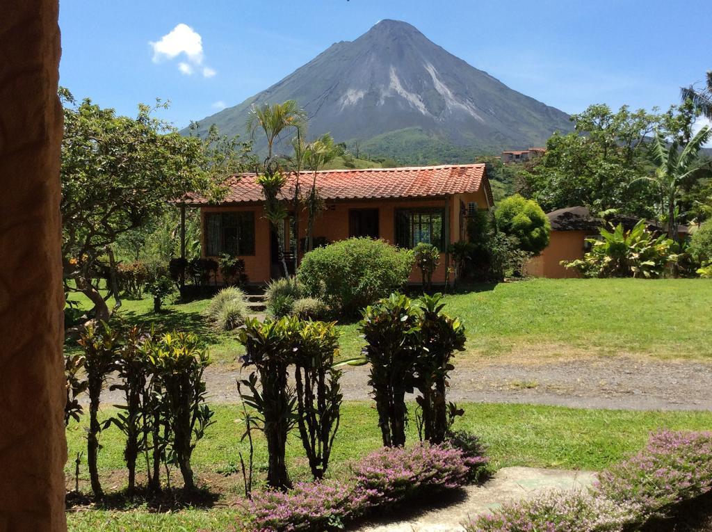 Cabinas Los Guayabos Hotel La Fortuna Exterior foto